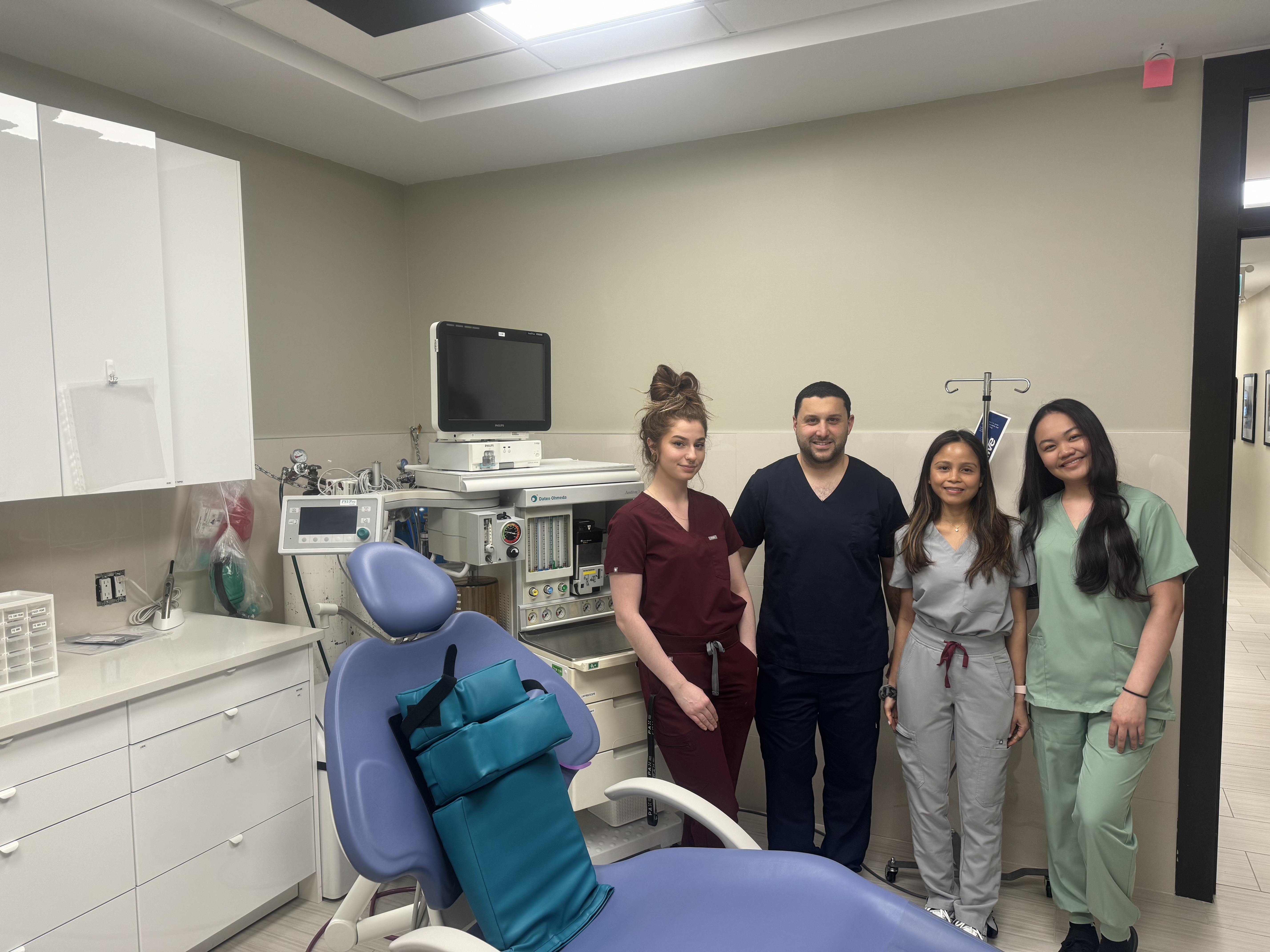 The Dental Sedation Ottawa team together in the operatory